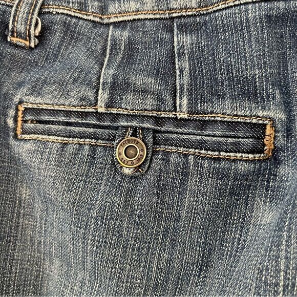 Talbots Stretch Medium Wash Trouser Fit Leg Denim Jeans - Picture 3 of 13